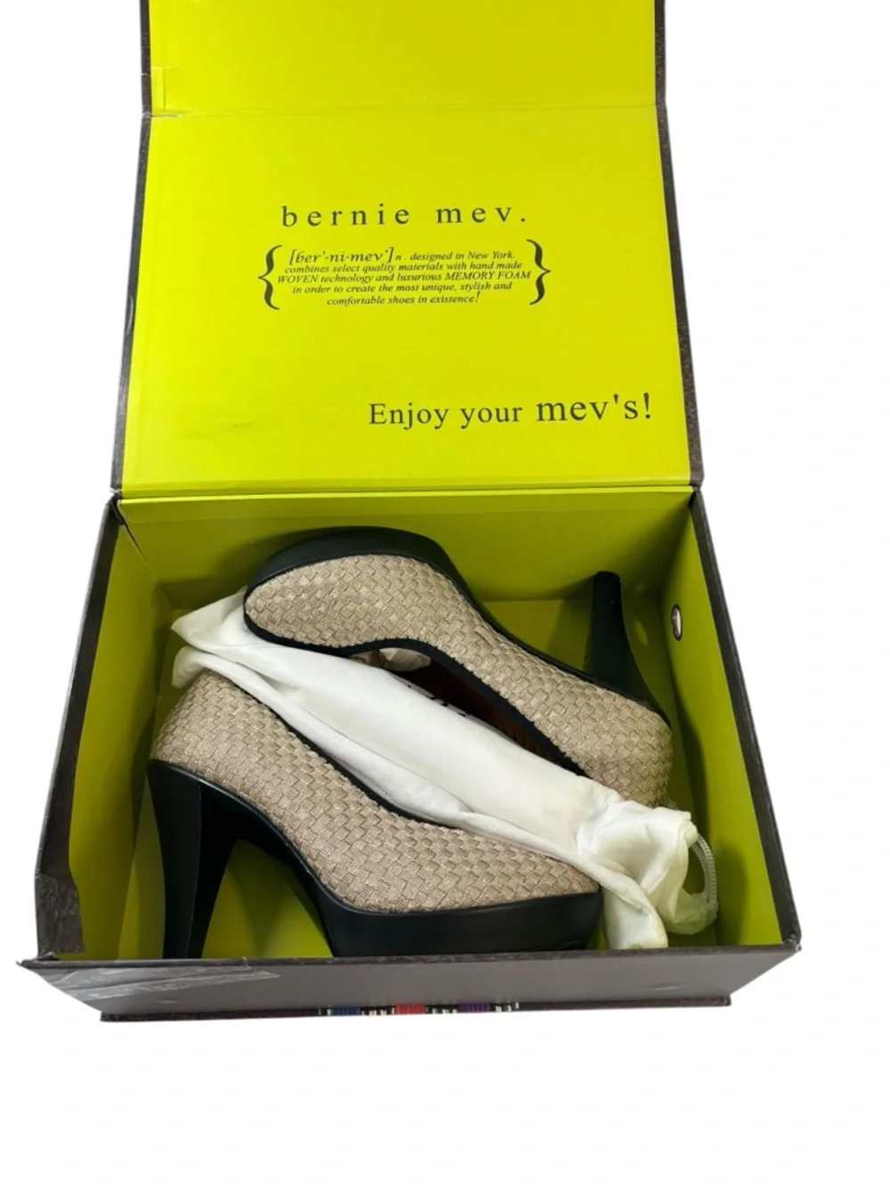 bernie mev. Legend 1 Woven Taupe Pumps with Black Platform Sz38 Comfort Heel NIB